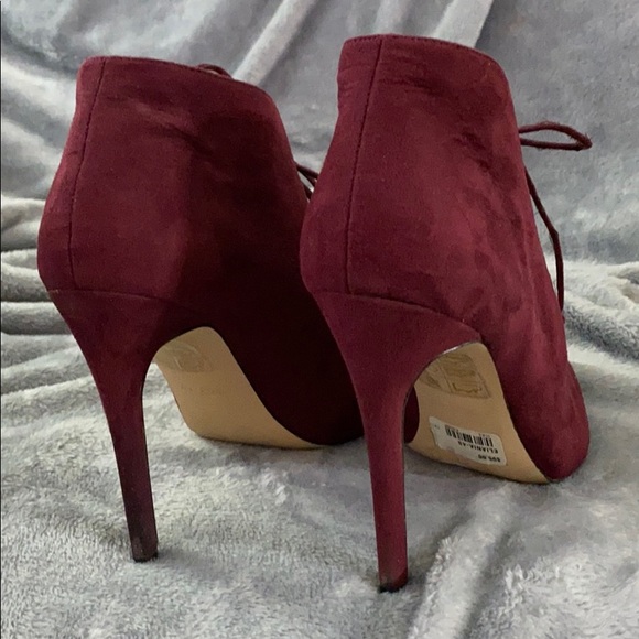 ALDO | Burgundy Heels - New w. tag - Picture 3 of 9